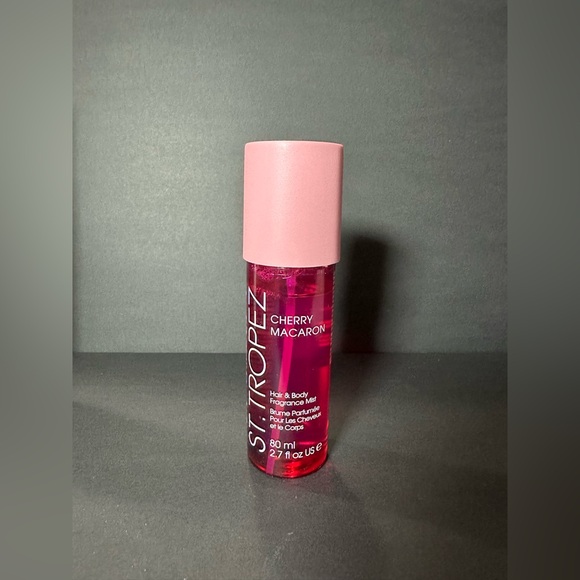 St. Tropez Self Tan Kit – Cherry Macaron Edition - Picture 10 of 15